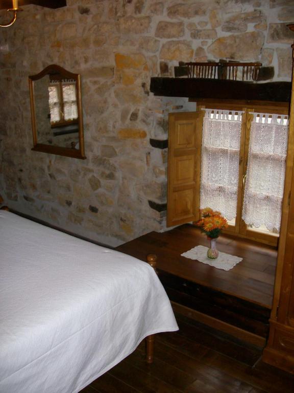 Hostal La Torre de Espinama Habitación foto